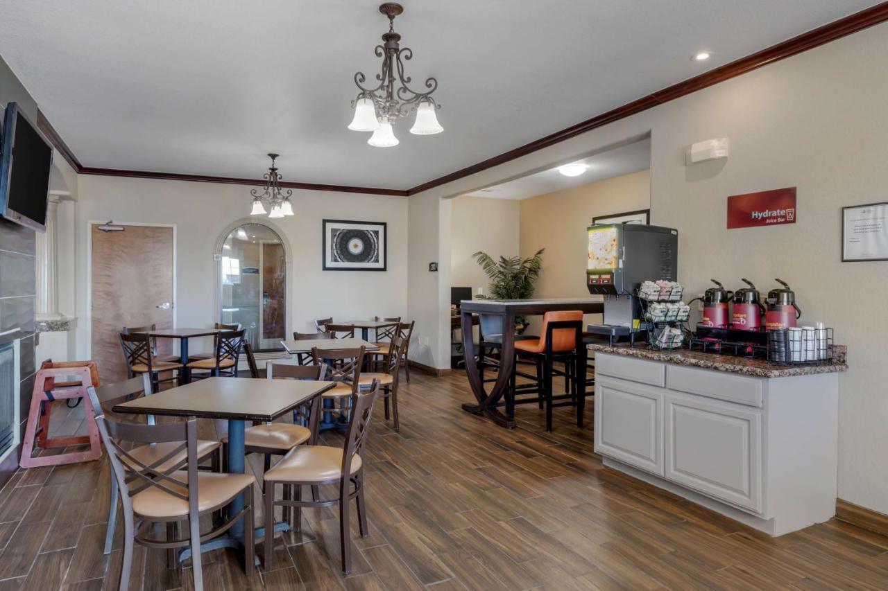 Hotel Western & Sweetwater